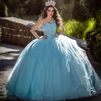 Dangaus mėlyna princesė Quinceanera suknelės Krištolo karoliukais puošta rutulinė suknelė Berankovė Vestidos de Anos Masquerade Saldus pasirinktinis dydis