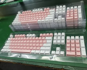 Dviejų spalvų įpurškimo liejimo klavišų dangtelio mechaninė klaviatūra Universalūs 104 klavišai ABS dviejų spalvų šriftas Skaidrus klavišų dangtelis Pritaikomas