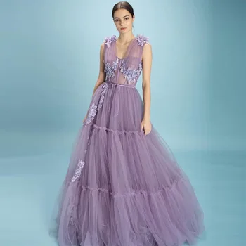 Long Sheer Puffy Prom Party suknelės Seksualios grindų ilgio nėrinių aplikacijos V kaklo pakopos tiulis Be nugaros Oficialūs vakariniai chalatai 2023